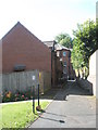 Path from Cliff Road to St Leonard