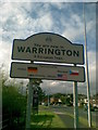 SJ6589 : Welcome to Warrington sign by Darren O'Donnell