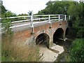 Castle Hedingham: River Colne bridge