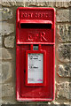 Elizabeth II Postbox, Avoncliff