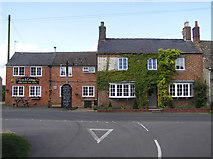 SP2444 : The Fox and Goose Inn, Armscote by Kenneth  Allen