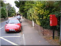 B1123 Holton Road & Hope Terrace Postbox