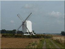 TR2654 : Footpath to Chillenden windmill by pam fray