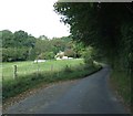 Approaching Caudle Green from Winstone