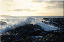 SW5842 : Breaking waves at Godrevy (1) by Andy F