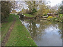 SP4912 : Oxford Canal by Shaun Ferguson