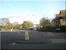 SU9743 : Junction of Flambard Way and Woolsack Way by Basher Eyre