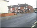 Approaching the junction of  Grantham  Road and Nutbeem Road