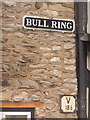 Much Wenlock: signs at the Bull Ring