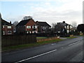 Houses on the B2177 at North Boarhunt