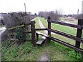 Wooden footpath stile, near the eastern end of Royal Avenue