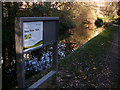 Canonbury Road entrance to New River Walk