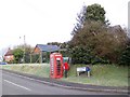 Telephone box, Tarrant Keyneston