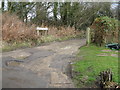 Boddingtons Lane and footpath to the High Street