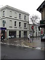 Approaching the junction of Chapel Road and Liverpool Gardens