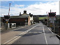 Automated level crossing, Hele