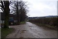 Farm service road leading to Bull Farm House