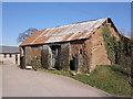 Stone barn, at Higher Eastington