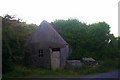 V7634 : Roadside Hut by Andrew Wood