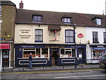 TR1534 : The Globe Inn Pub, Hythe by canalandriversidepubs co uk