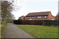 Daventry: path behind Howard Close