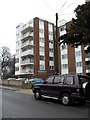 Flats in Tennyson Road