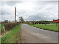 Approaching Dickleburgh on Common Road