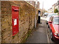 Dorchester: postbox № DT1 86, Wollaston Road