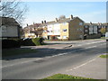 Approaching the junction of  Tennyson Crescent and Milton Road