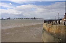 SJ3389 : The River Mersey from Albert Dock by Steve Daniels