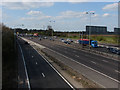 M25, Chertsey