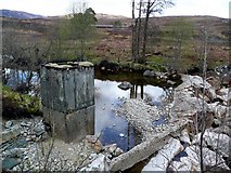 NH2112 : Old weir on the River Doe by Gordon Brown