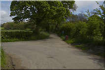 SD6240 : Road junction near Wheatley farm by Tom Richardson