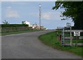 Private road to the Wolds Fishing Lakes