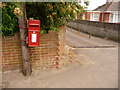 Chickerell: postbox № DT3 72, Chickerell Road