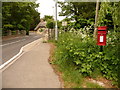 Radipole: postbox № DT4 12, Radipole Lane