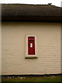 Collingbourne Ducis: postbox № SN8 43