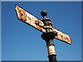 Old road sign, Rugby Road, Bulkington