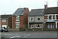 Single terraced house