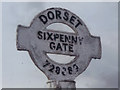 SY7288 : West Stafford: Sixpenny Gate finger-post finial by Chris Downer