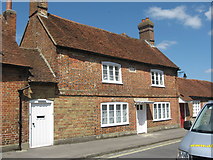 SU3802 : Cottage on High Street, Beaulieu by Richard Rogerson
