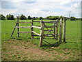 Ickleford: Kissing gate in Lower Green