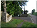 Private Entrance to Castle Hills Farm