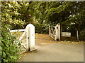 Gateway to Devonshire Promenade