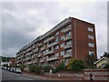 Flats in Cliff Road