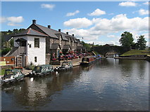 SO0428 : Canal basin cottages, Brecon by Gareth James