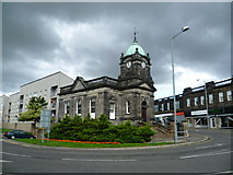 NS9282 : Old Bank building in Bo'ness Road, Grangemouth by kim traynor