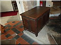 Hoxne St Peter and St Paul: church chest