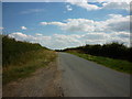 TA1735 : Coniston Lane towards Sproatly by Ian S