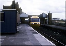 NT6878 : Dunbar station with a HST at the platform  by roger geach